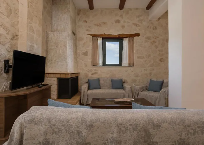 Villa Dandelion Stone House