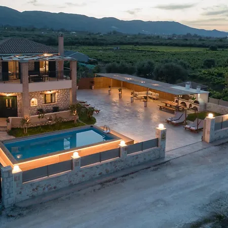 Villa Dandelion Stone House *