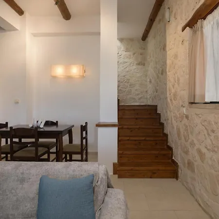 Dandelion Stone House Villa *